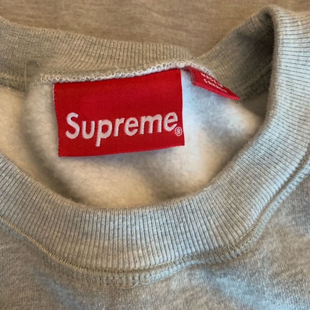 Heather Gray Supreme XL Crewneck